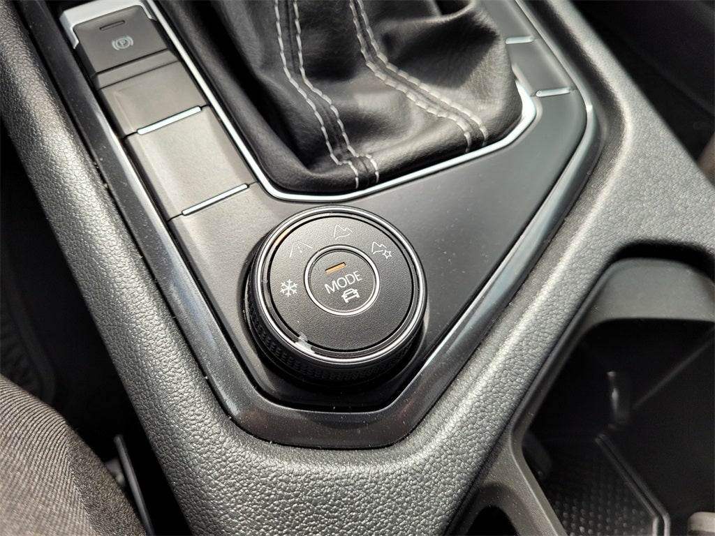 2024 Volkswagen Tiguan 2.0T S