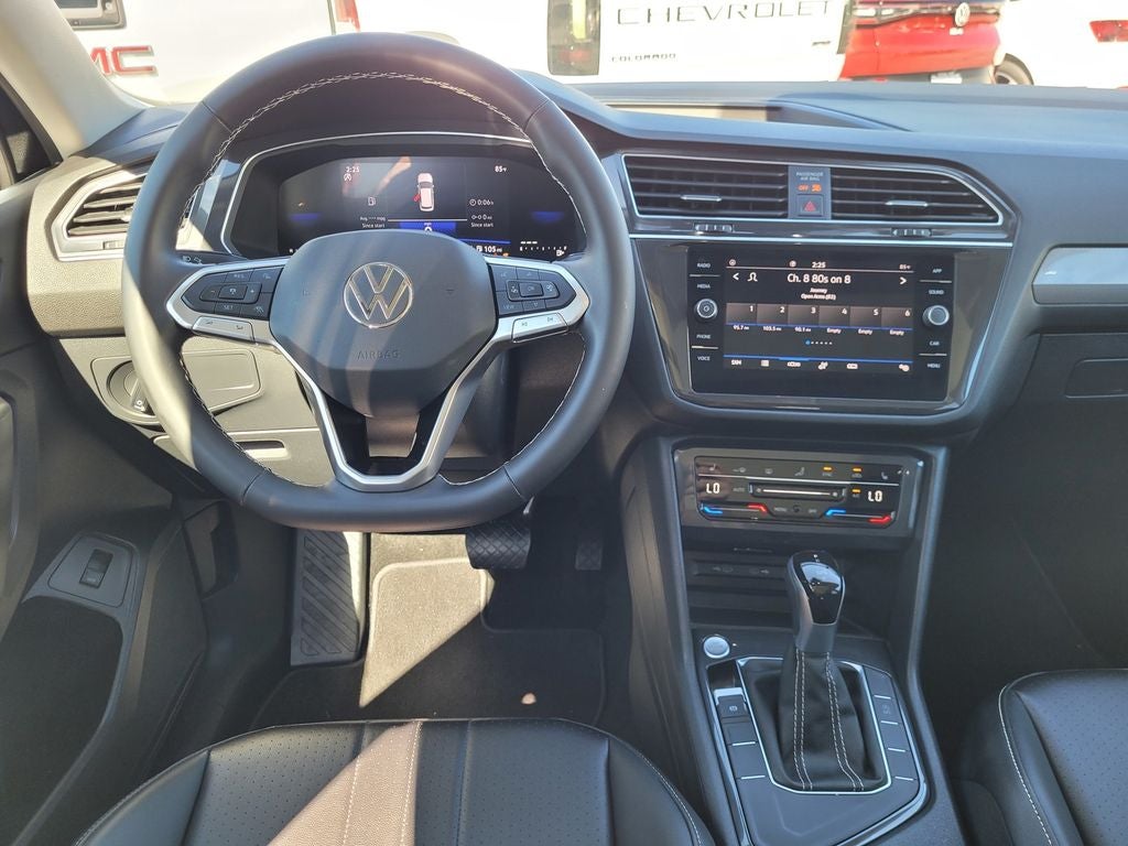 2024 Volkswagen Tiguan 2.0T SE