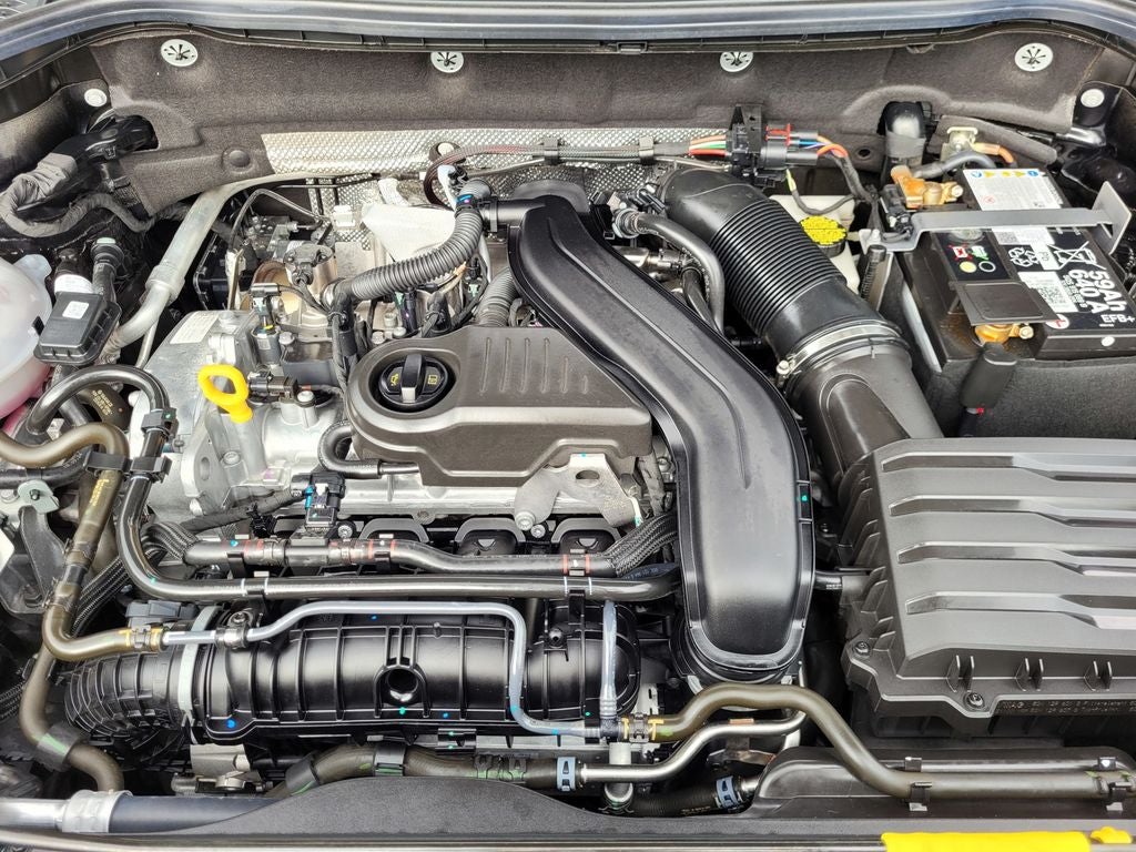 2025 Volkswagen Taos 1.5T SE