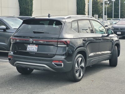 2025 Volkswagen Taos 1.5T SE