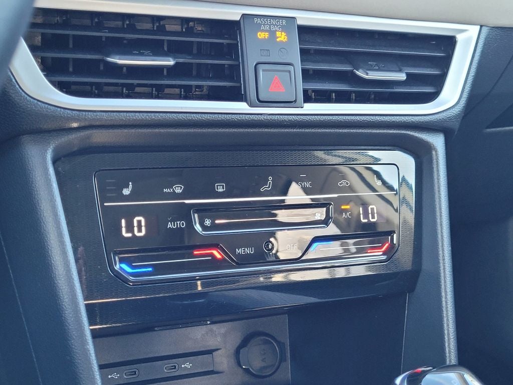 2025 Volkswagen Taos 1.5T SE