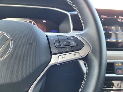 2025 Volkswagen Taos 1.5T SE