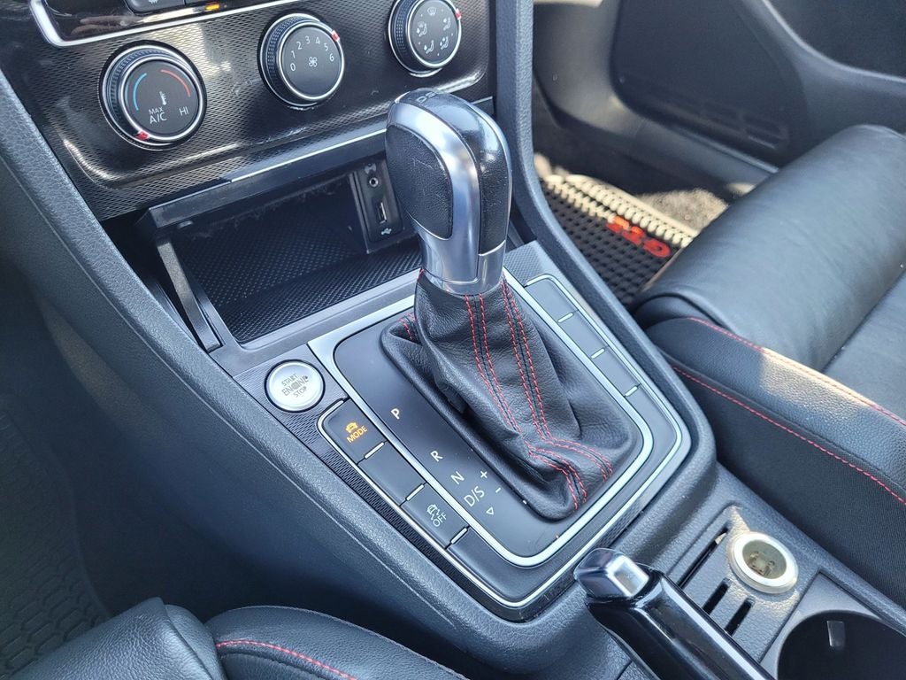 2016 Volkswagen Golf GTI SE
