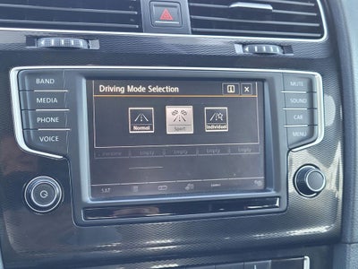 2016 Volkswagen Golf GTI SE