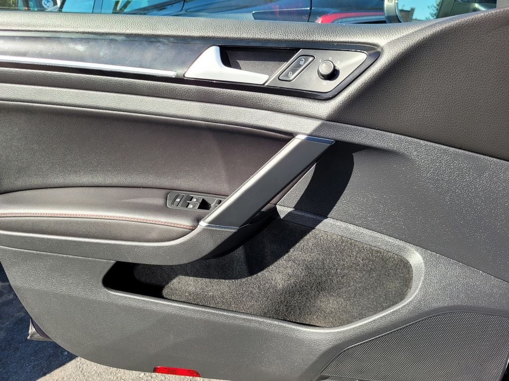 2016 Volkswagen Golf GTI SE