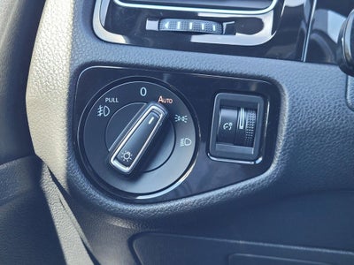 2018 Volkswagen Golf GTI 2.0T SE