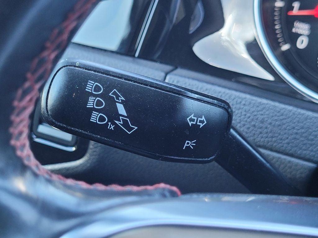 2018 Volkswagen Golf GTI 2.0T SE