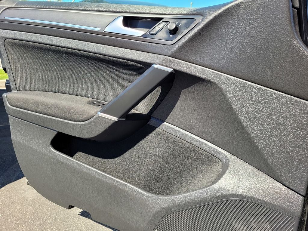 2018 Volkswagen Golf GTI 2.0T SE