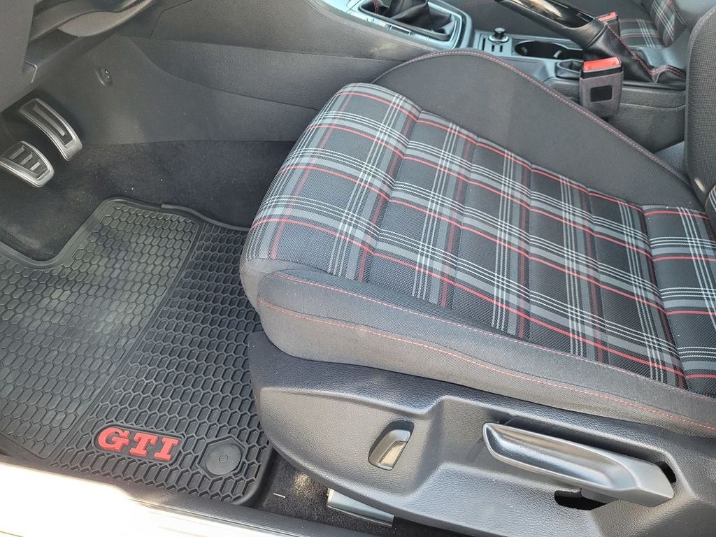 2018 Volkswagen Golf GTI 2.0T SE