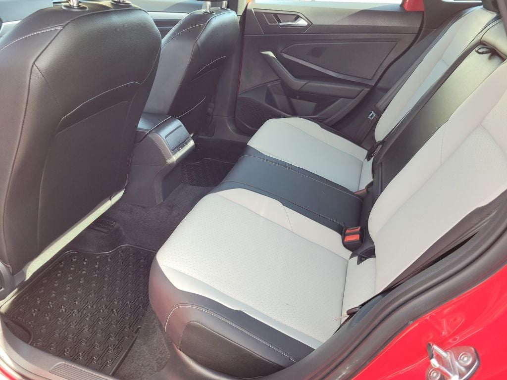 2021 Volkswagen Jetta R-Line