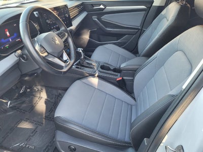 2025 Volkswagen Jetta 1.5T SE