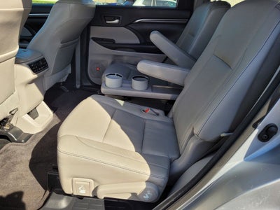 2014 Toyota Highlander Hybrid Limited Platinum
