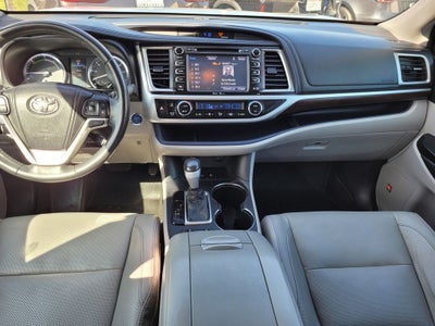2014 Toyota Highlander Hybrid Limited Platinum