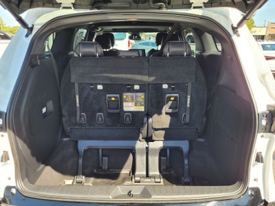 2022 Toyota Sienna XSE 7 Passenger