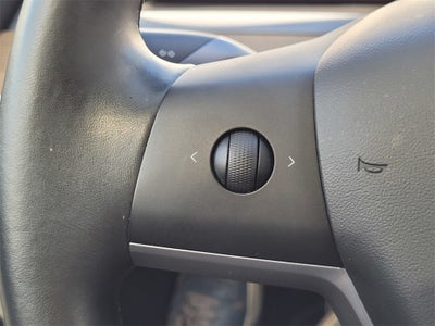 2019 Tesla Model 3 Mid Range