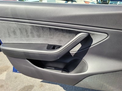 2019 Tesla Model 3 Mid Range