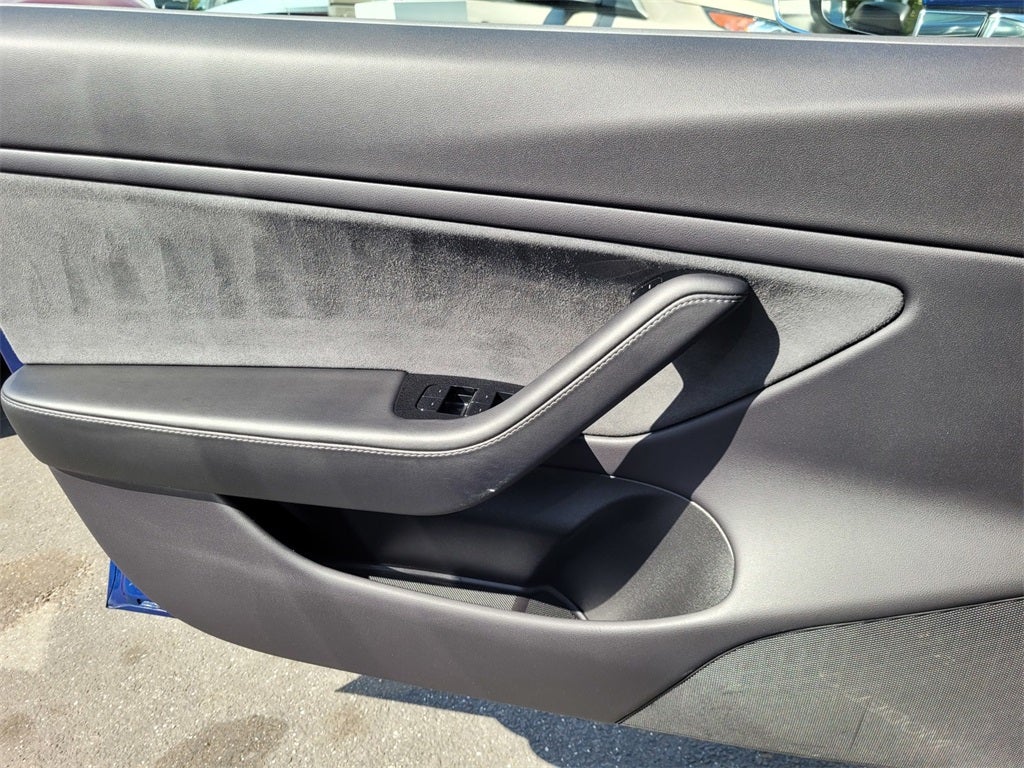 2019 Tesla Model 3 Mid Range