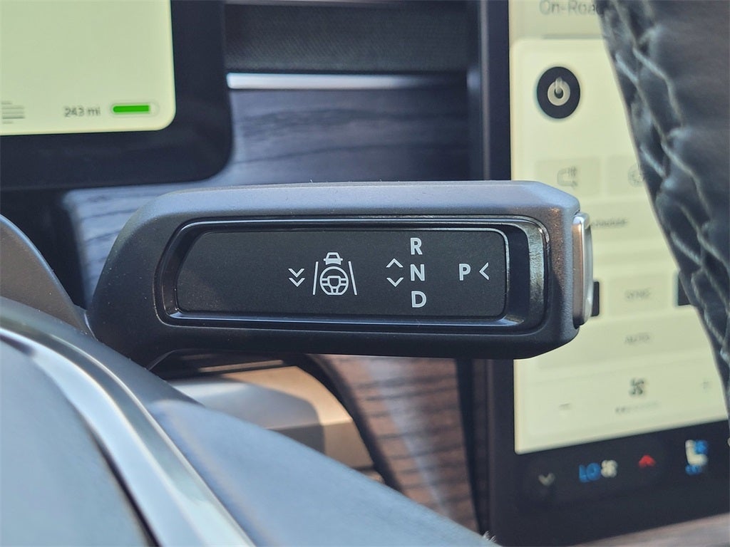 2023 Rivian R1S Adventure