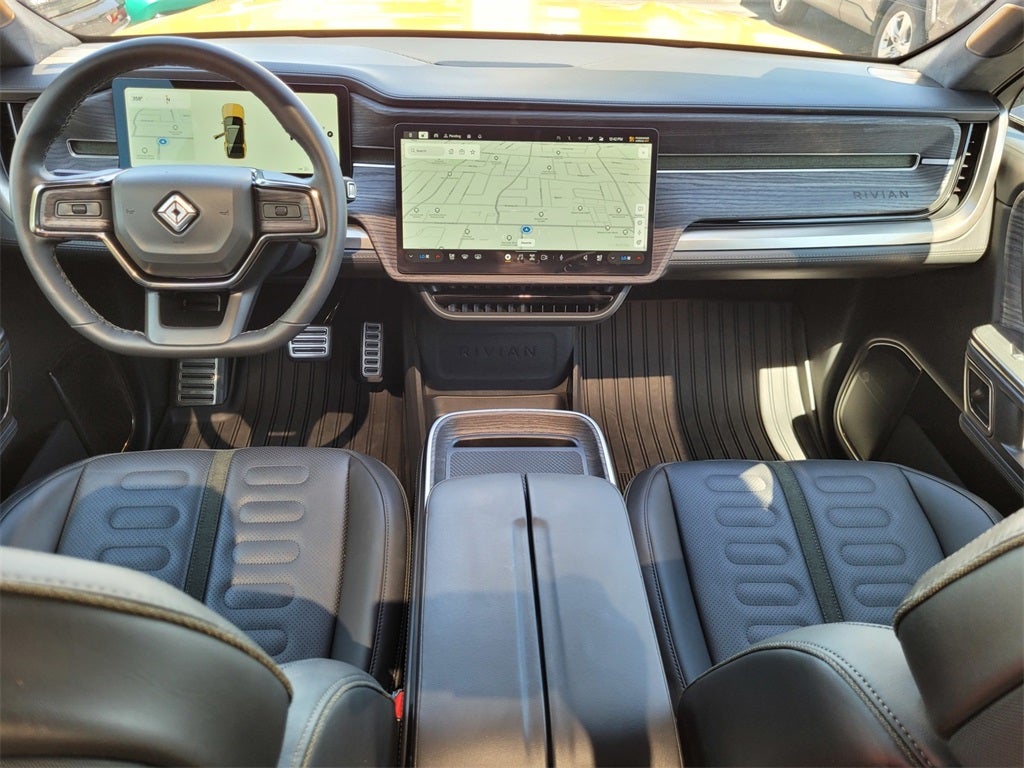 2023 Rivian R1S Adventure