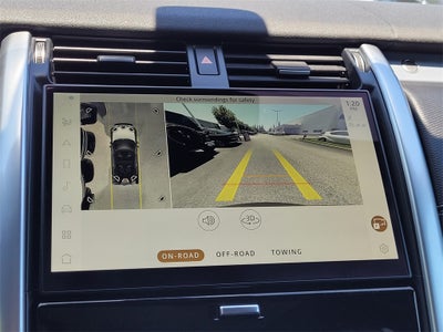 2024 Land Rover Discovery Dynamic SE