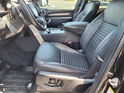 2024 Land Rover Discovery Dynamic SE