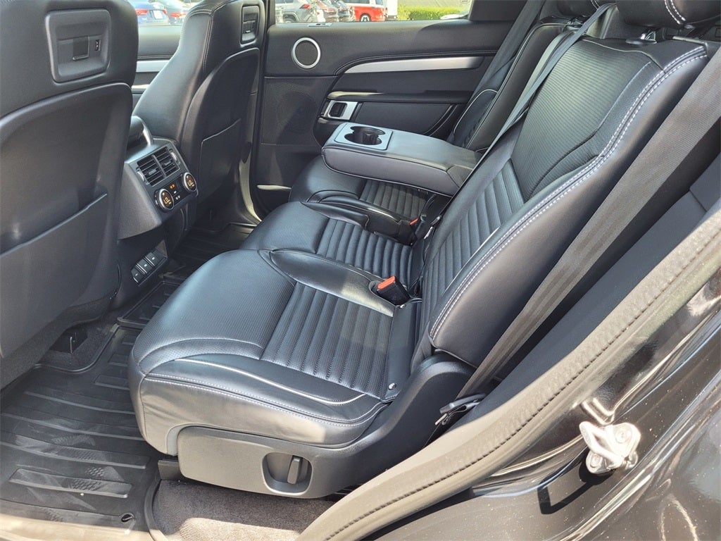 2024 Land Rover Discovery Dynamic SE