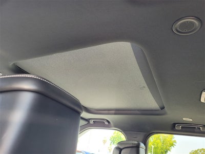 2024 Land Rover Discovery Dynamic SE