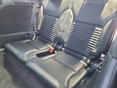 2024 Land Rover Discovery Dynamic SE