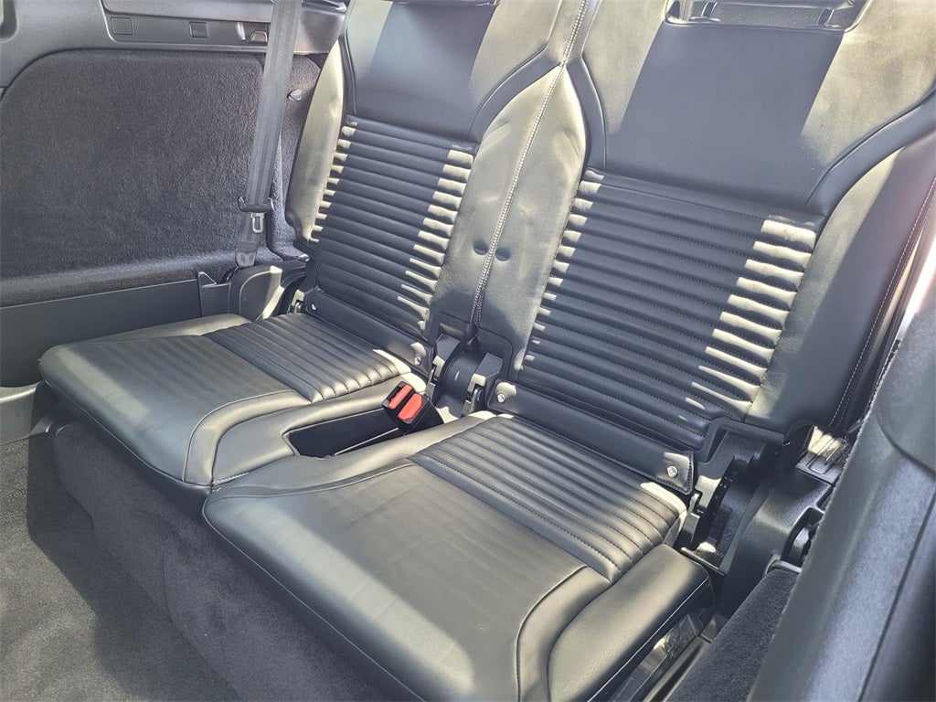 2024 Land Rover Discovery Dynamic SE