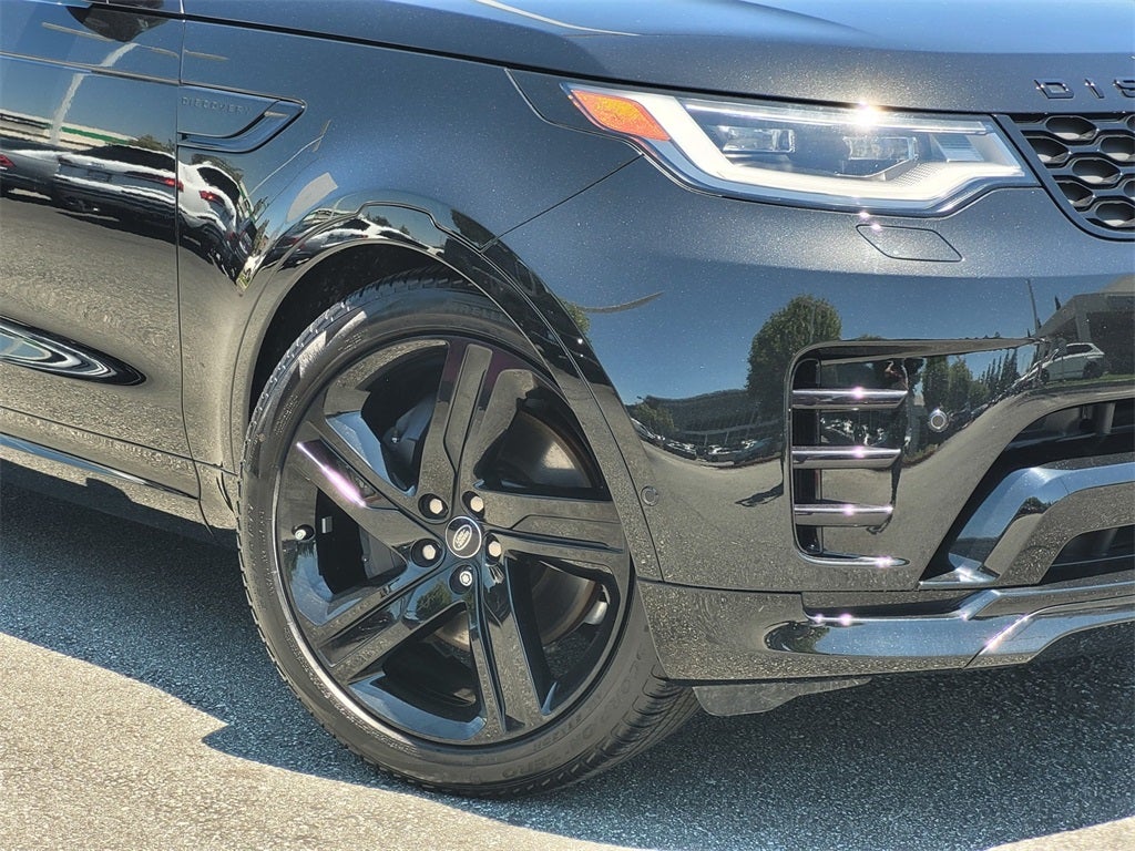 2024 Land Rover Discovery Dynamic SE
