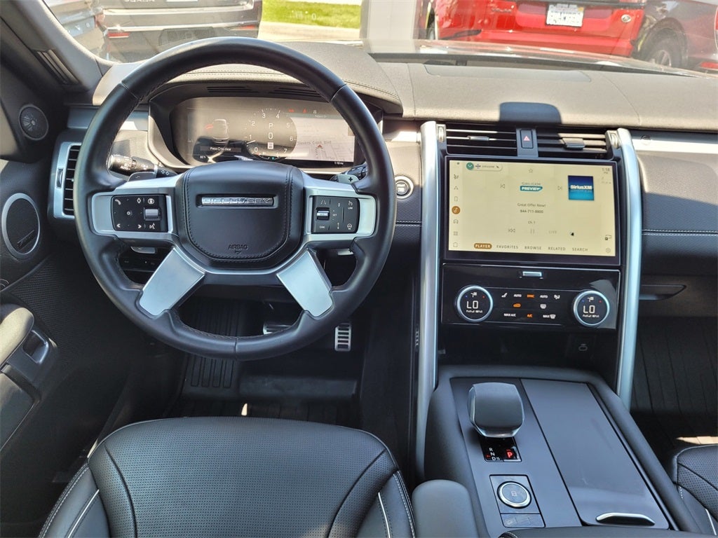 2024 Land Rover Discovery Dynamic SE