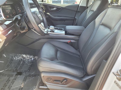 2022 Audi Q7 55 Premium Plus quattro