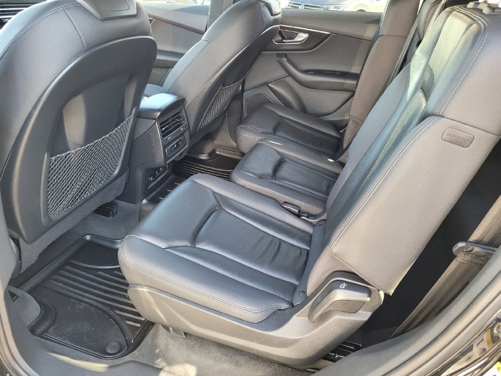 2022 Audi Q7 55 Premium Plus quattro
