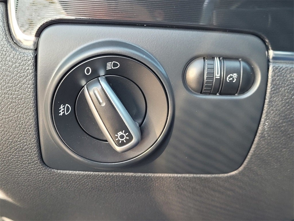 2012 Volkswagen GTI Base