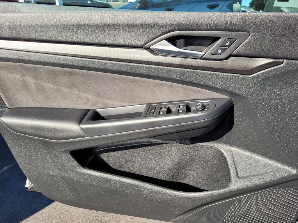 2024 Volkswagen Golf GTI 2.0T S