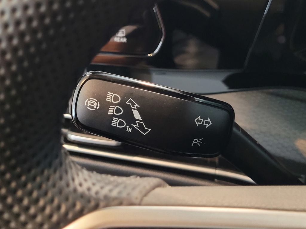 2022 Volkswagen Golf GTI 2.0T S