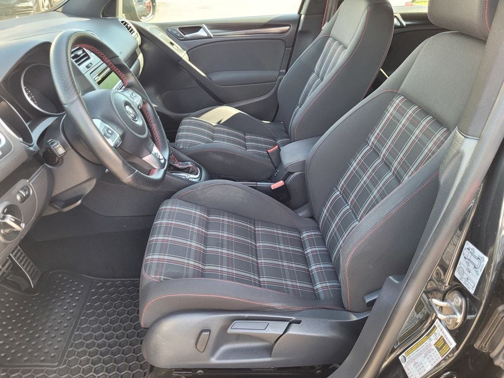 2014 Volkswagen GTI Wolfsburg Edition