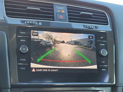 2019 Volkswagen e-Golf SE