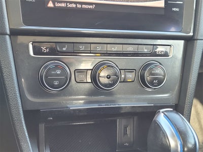 2019 Volkswagen e-Golf SE