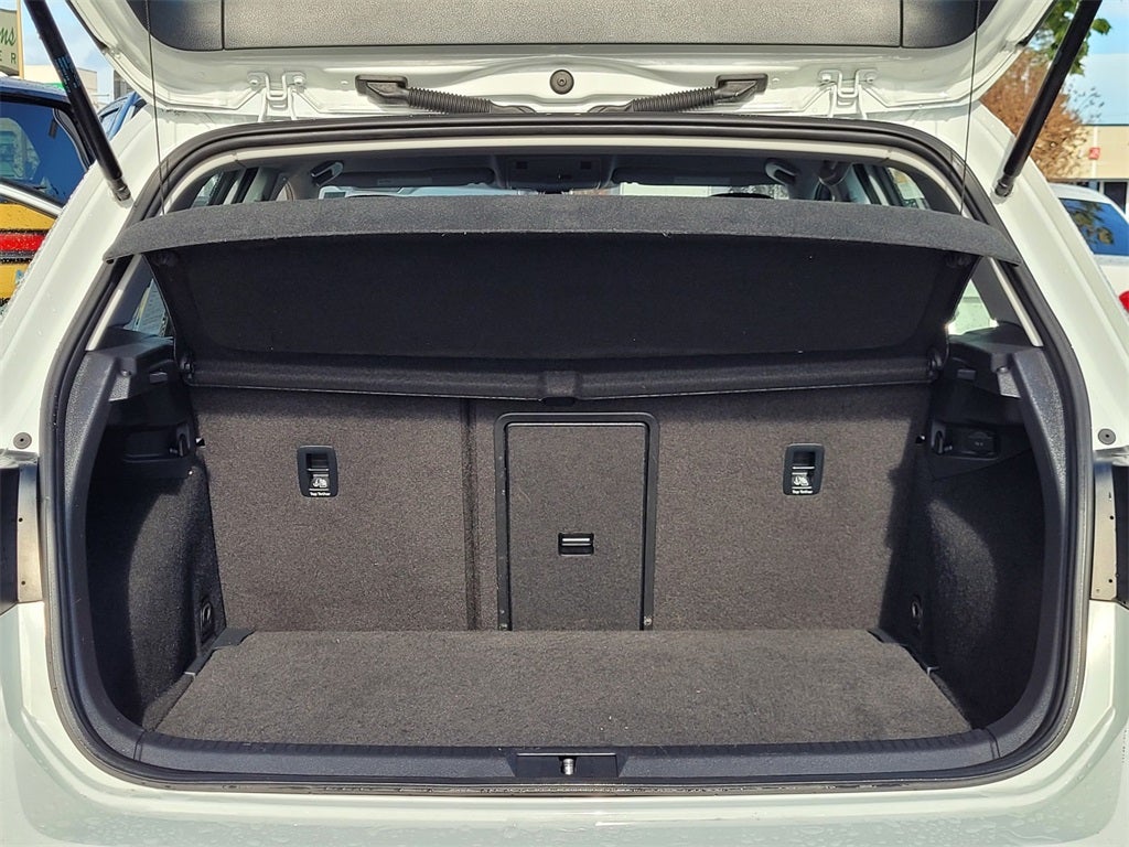 2019 Volkswagen e-Golf SE