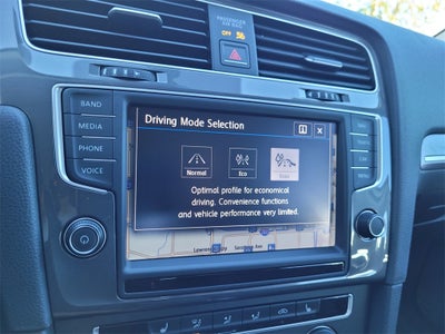 2016 Volkswagen e-Golf SEL Premium