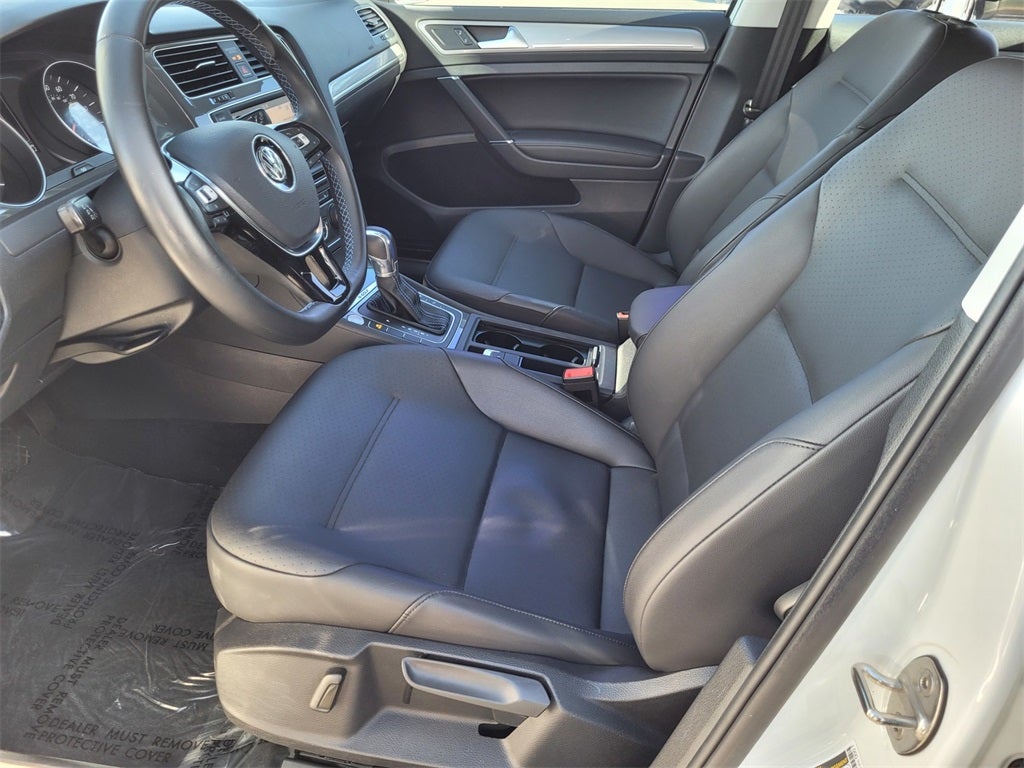 2016 Volkswagen e-Golf SEL Premium