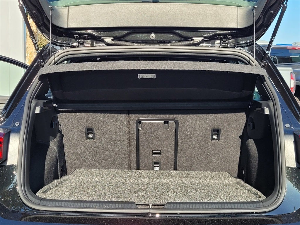 2024 Volkswagen Golf GTI Autobahn