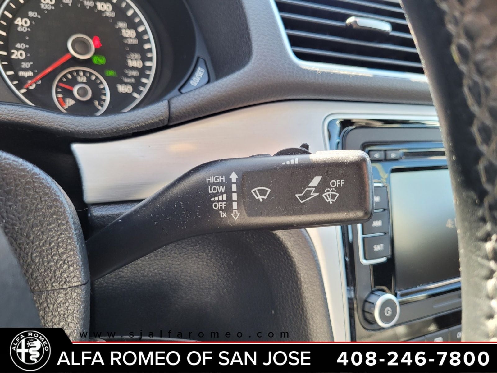 2013 Volkswagen Passat 2.5 SE