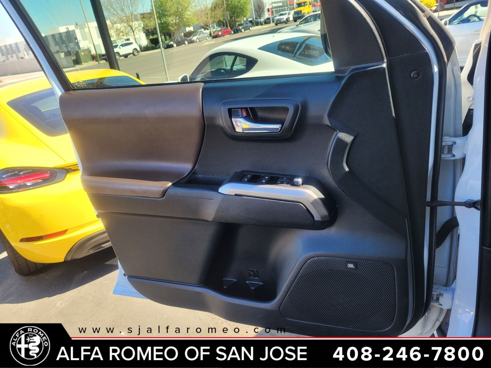 2017 Toyota Tacoma Limited V6