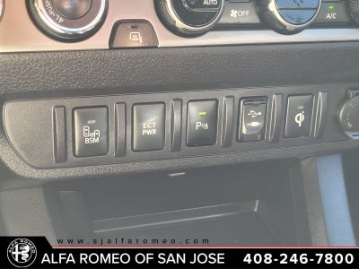 2017 Toyota Tacoma Limited V6