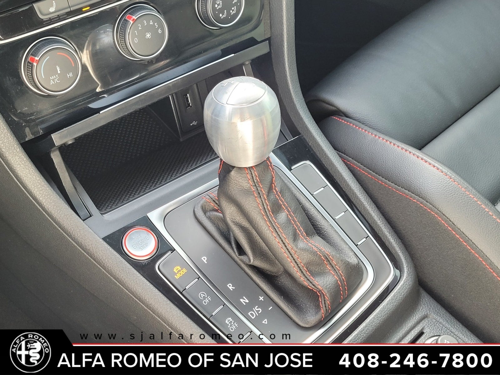 2019 Volkswagen Golf GTI 2.0T SE