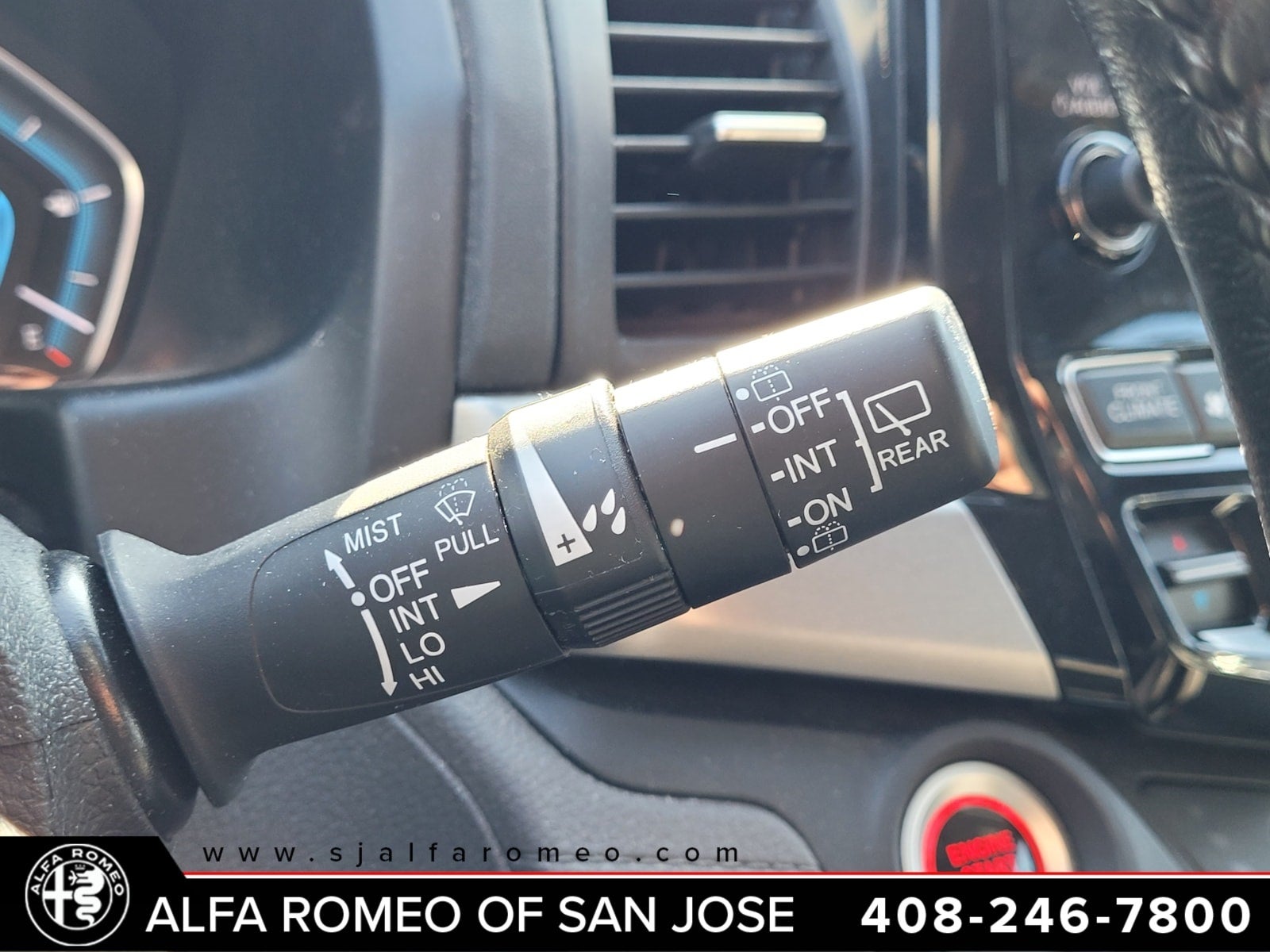 2019 Honda Odyssey EX-L w/Navigation and Rear Entertainment System