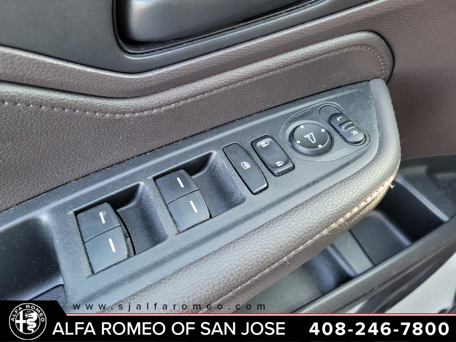 2019 Honda Odyssey EX-L w/Navigation and Rear Entertainment System