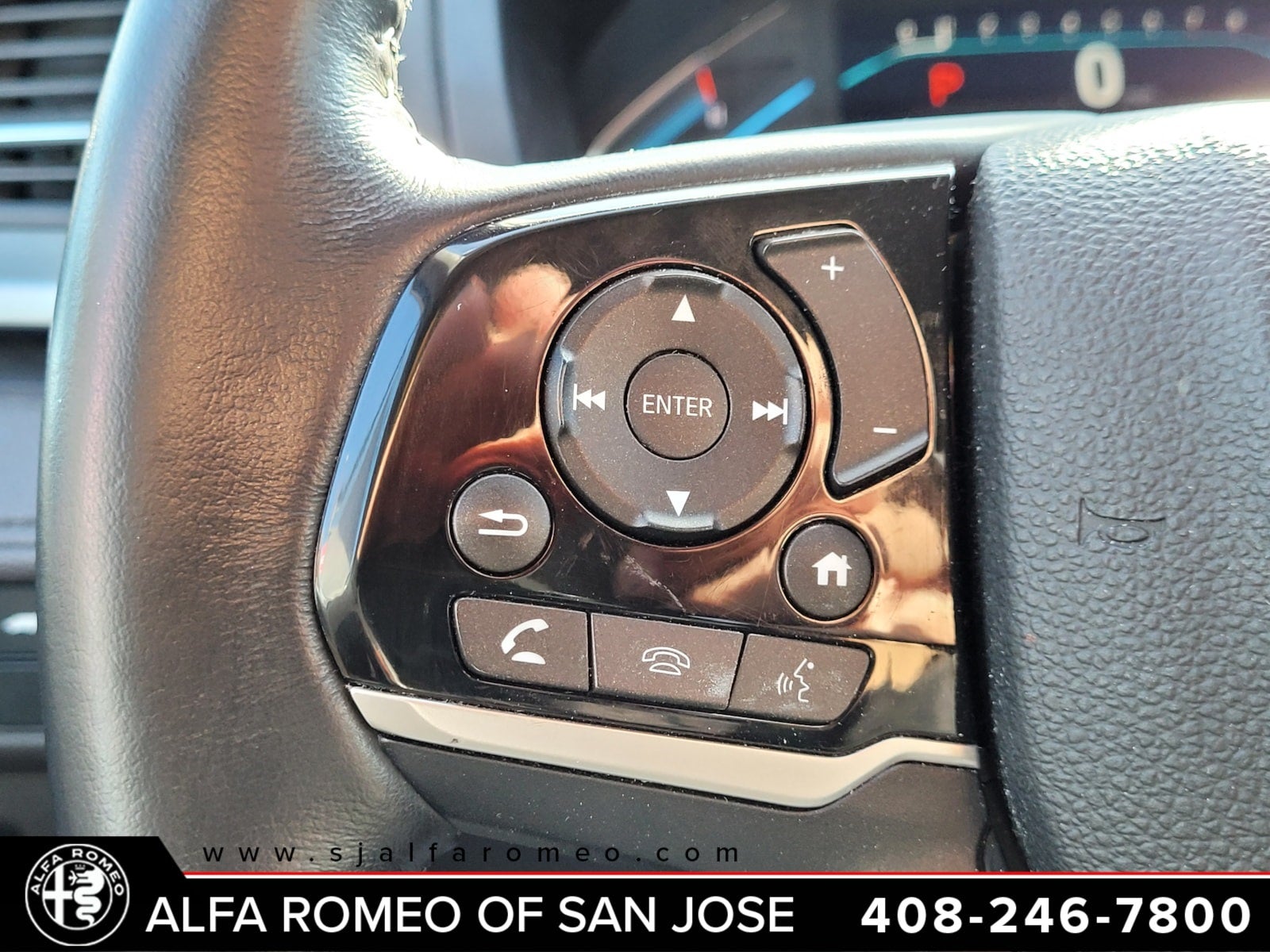 2019 Honda Odyssey EX-L w/Navigation and Rear Entertainment System